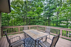 Cozy Wintergreen Resort Condo Walk to Ski Lifts!